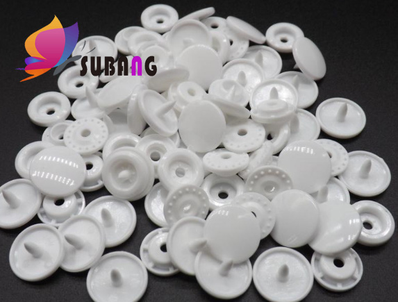 樹脂塑料泛黃，用樹脂增白劑可以嗎