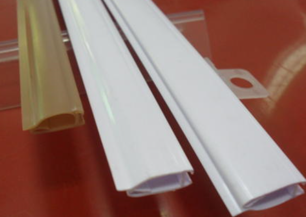 塑料型材發(fā)黃，用熒光增白劑輕松解決